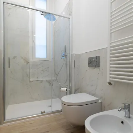 Cenisio M5 Lovely Flat With Comfort E Wi-fi 아파트 *